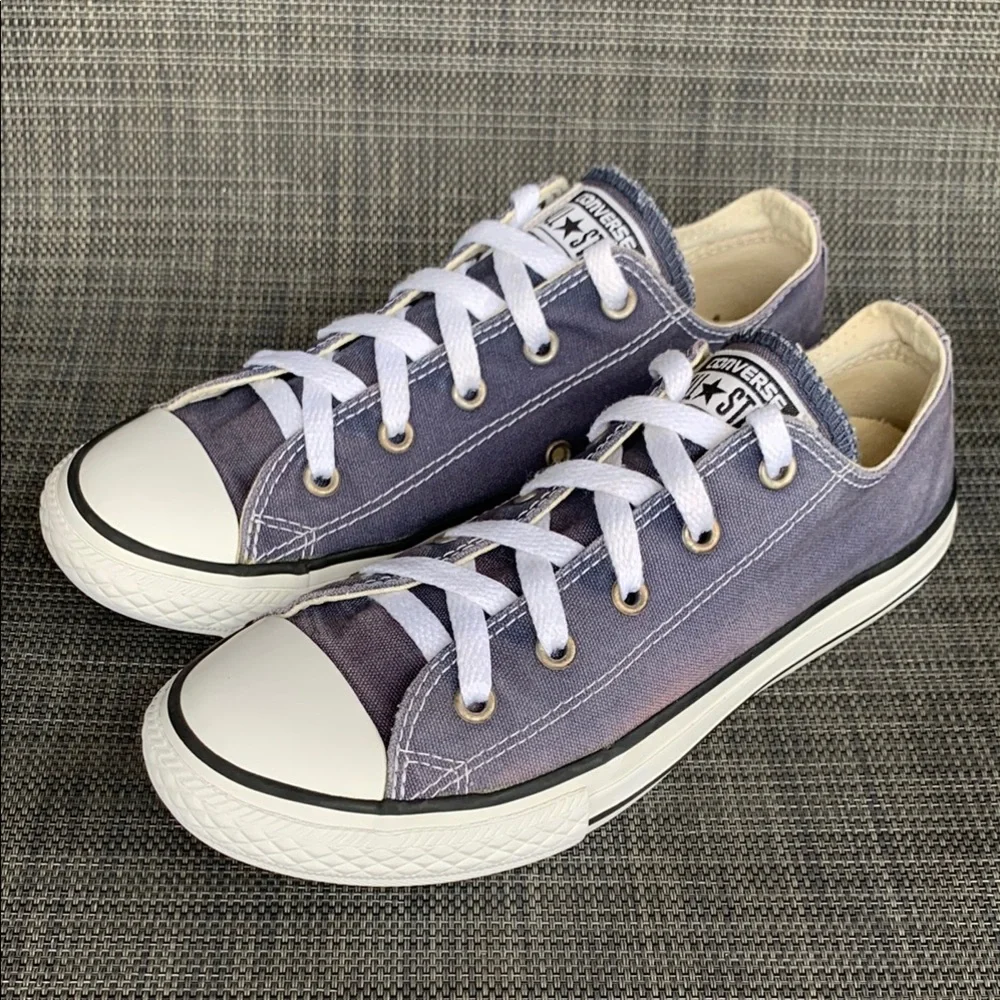 Converse Chuck Taylor All Star Classic Low top Blue Sneakers youth kids size 3